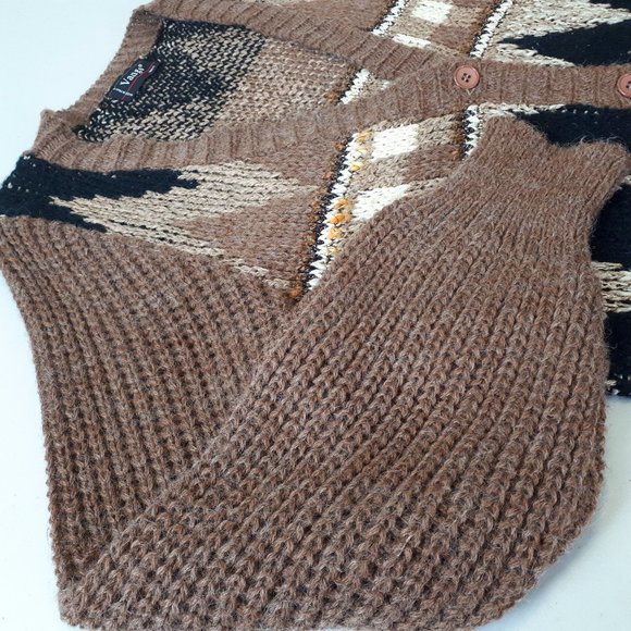 Vango Paris Vintage Tan Grandpa Knit Cardigan - Picture 3 of 12